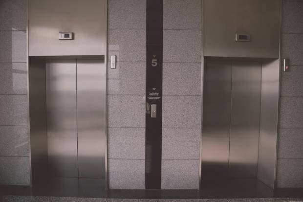 В Северной Осетии установили 100 новых лифтов