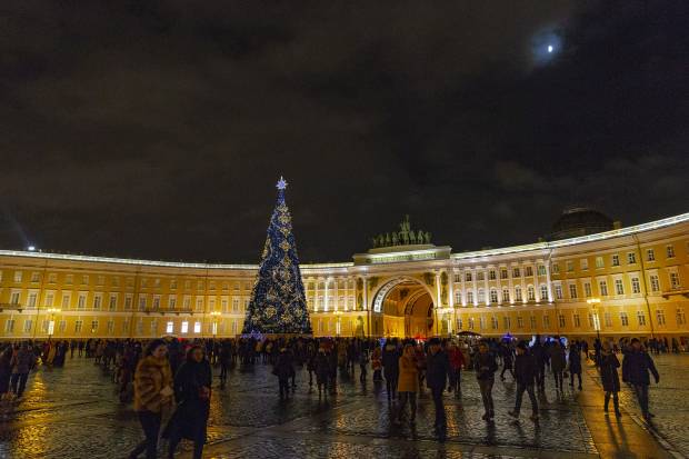 На новогодних каникулах Петербург посетили более 900 тысяч туристов