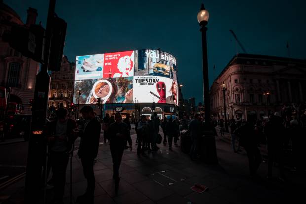 С площади Ленина в Новосибирске уберут видеоэкраны
