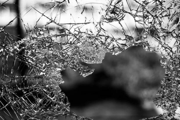 Один человек пострадал в столкновении легковушек во Владикавказе