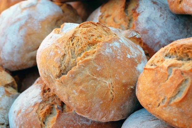 В Предгорном округе выпекают более 10 тысяч буханок хлеба ежедневно