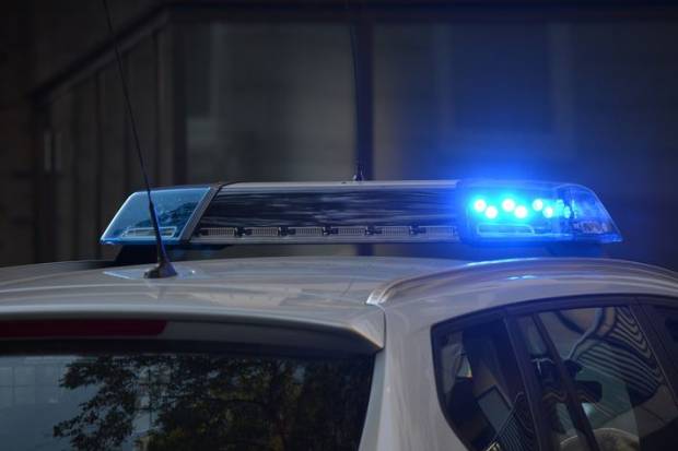 В Петербурге полицейский автомобиль сбил школьницу
