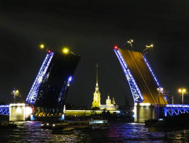Из-за «Алых парусов» в Петербурге перекроют центр города