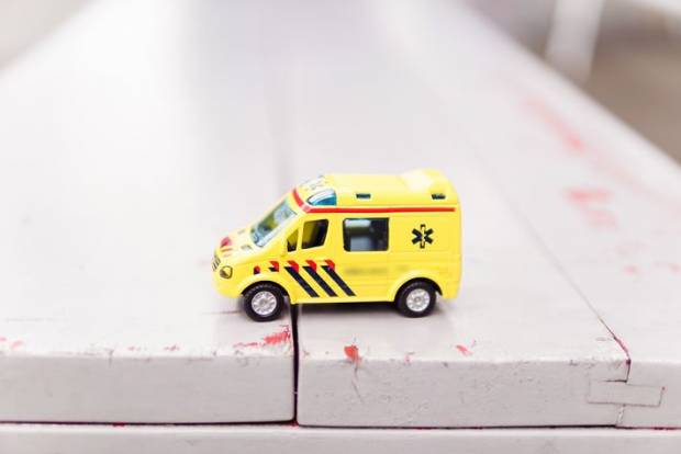 В Чувашии мужчина с серьёзным ранением не подпускал к себе медиков из-за шока