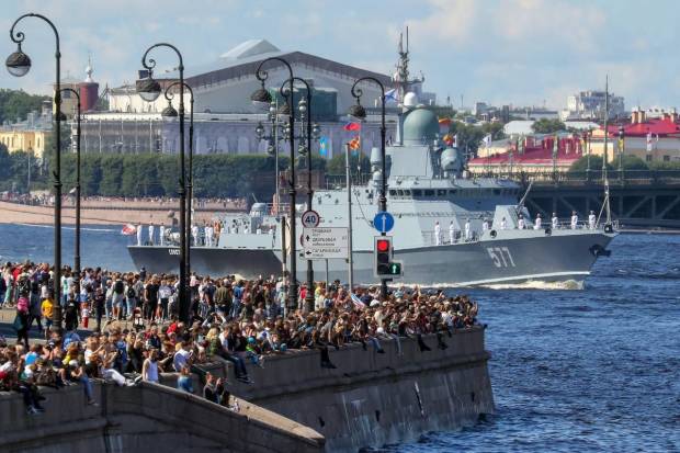 Социальная сеть ЯRUS показала своих морских котиков на день ВМФ