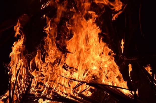 Личность поджигателя, устроившего пожар в школе Владикавказа, установили