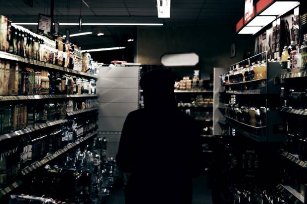 В Черёмушках продлили запрет на продажу алкоголя до конца января