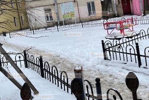 Коммунальщики не убирают снег накануне оттепели Петербург утонет в талых водах