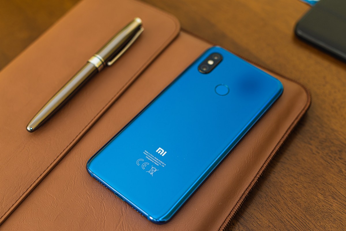 Блогеры похвалили Xiaomi 13 Ultra за производительность и стильный дизайн