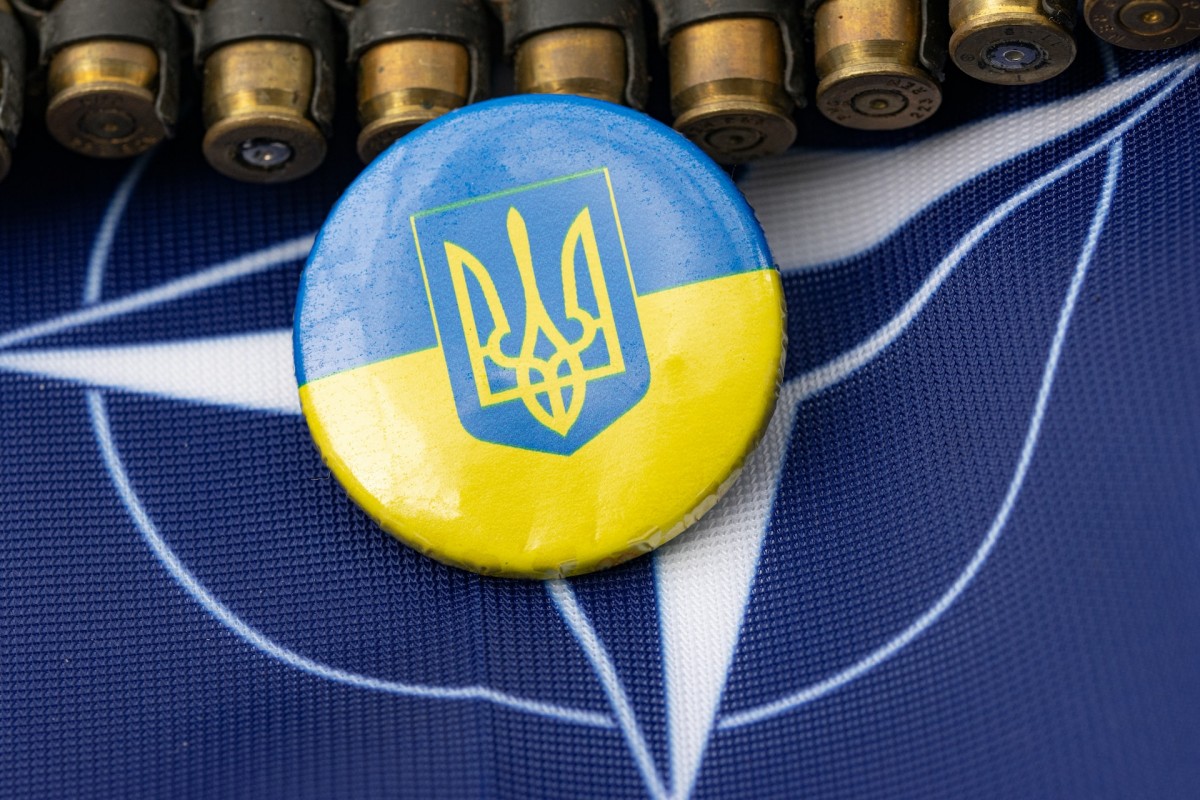 Известно почему США принуждают президента Украины к невозможному