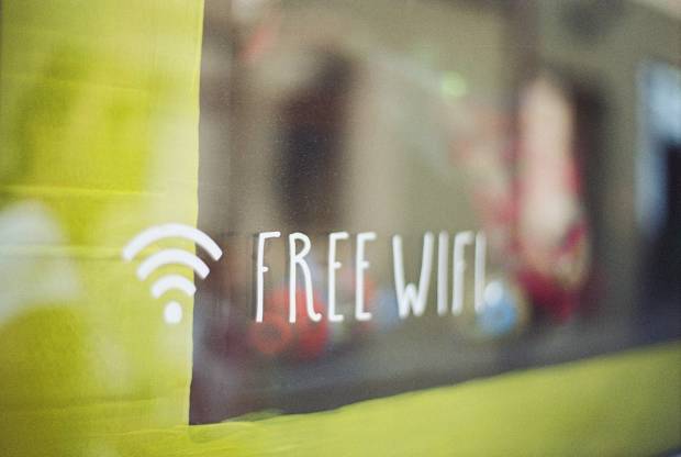 Дбар из Кода Безопасности заявил что публичные WiFi без пароля сохранят анонимность