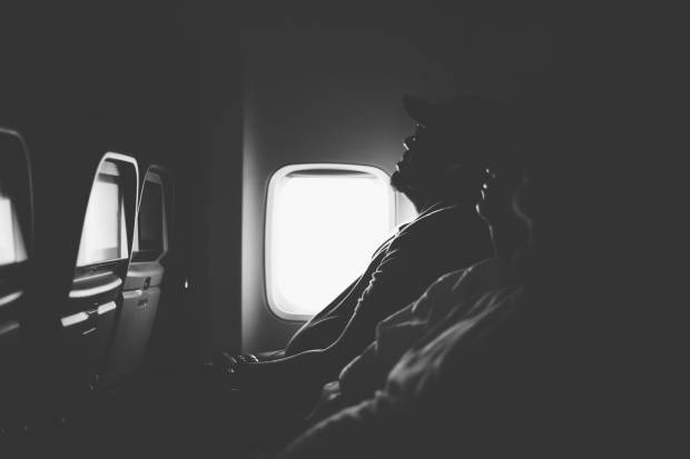 Секрет комфортных полётов эксперт рассказал как путешествовать без подушки