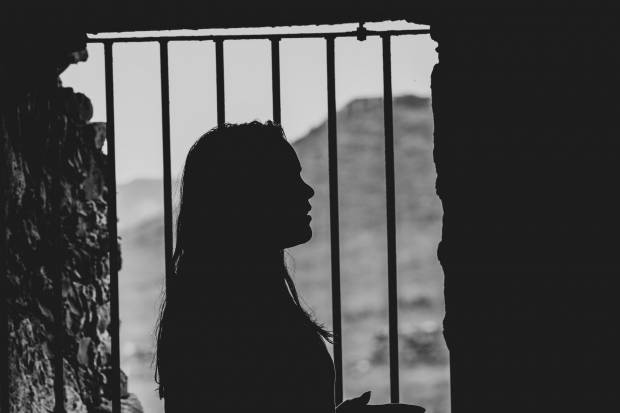 Женщина поделилась своей историей выживания в тюрьме Боготы