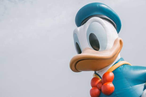 В Disney опровергли информацию о продаже телеканала и TVстанций